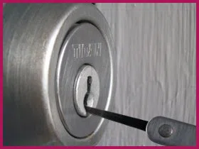 Lower East Side WI Locksmith Store Lower East Side, WI 414-455-0305